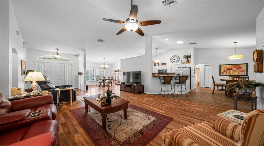 Ocala, Florida 34476, 3 Bedroom Bedrooms, ,2 Bathroombathrooms,Residential,For Sale,108Th,0,Mfrom730741