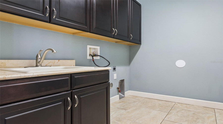 Wesley Chapel, Florida 33544, 5 Bedroom Bedrooms, ,3 Bathroombathrooms,Residential,For Sale,Virginia Willow,0,Mfrtb8539683