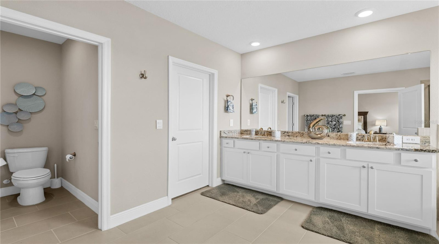 Bradenton, Florida 34211, 4 Bedroom Bedrooms, ,3 Bathroombathrooms,Residential,For Sale,Cantarina,0,Mfra4695722