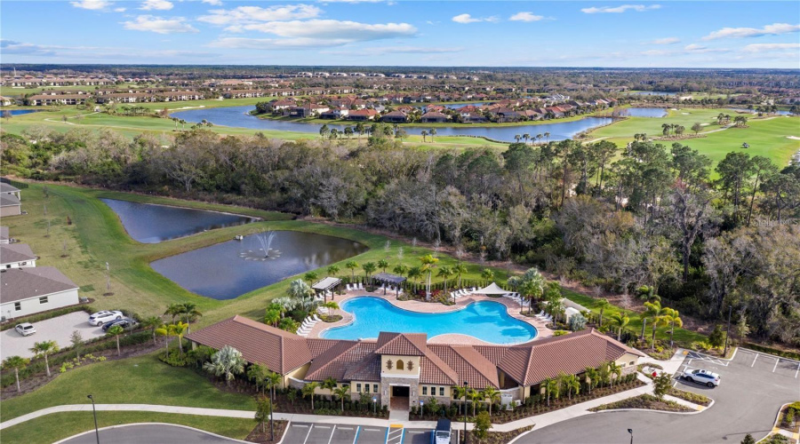 Bradenton, Florida 34211, 4 Bedroom Bedrooms, ,3 Bathroombathrooms,Residential,For Sale,Cantarina,0,Mfra4695722
