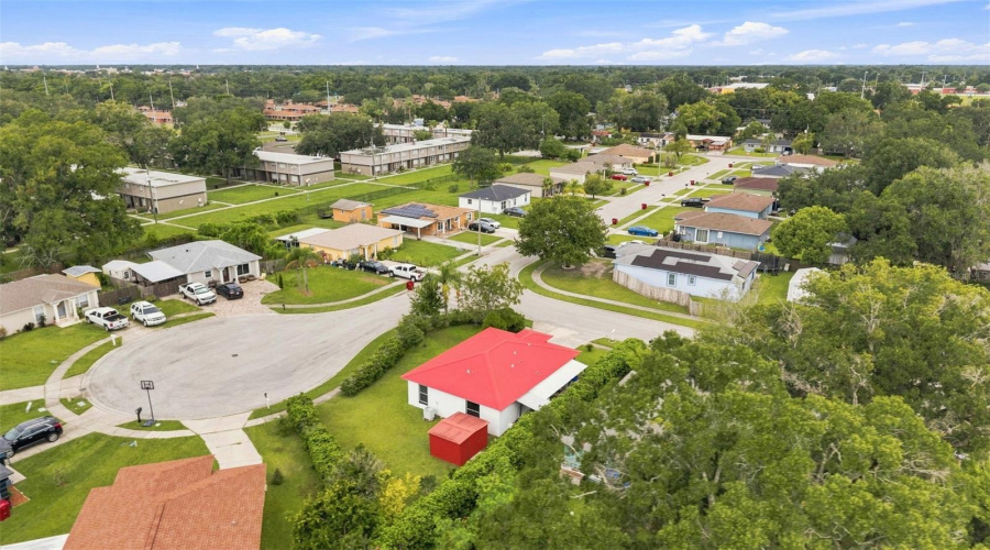 Plant City, Florida 33563, 3 Bedroom Bedrooms, ,2 Bathroombathrooms,Residential,For Sale,Bethune,0,Mfrtb8542908