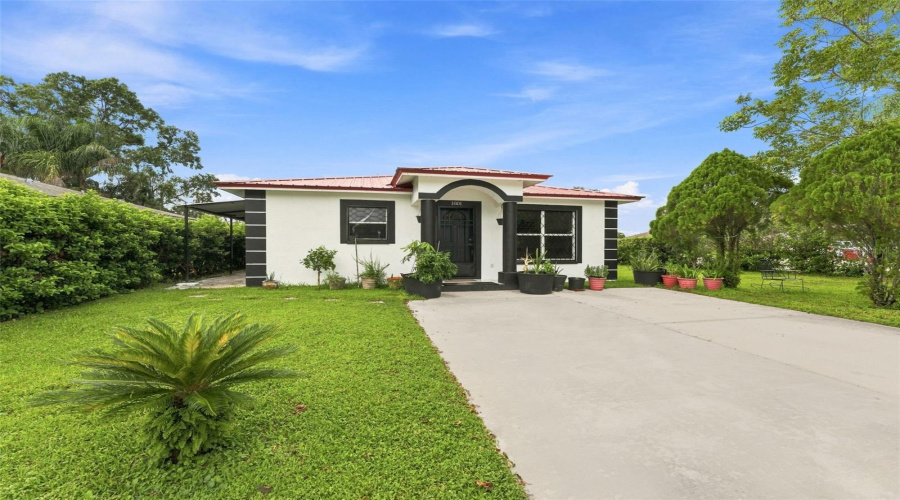 Plant City, Florida 33563, 3 Bedroom Bedrooms, ,2 Bathroombathrooms,Residential,For Sale,Bethune,0,Mfrtb8542908