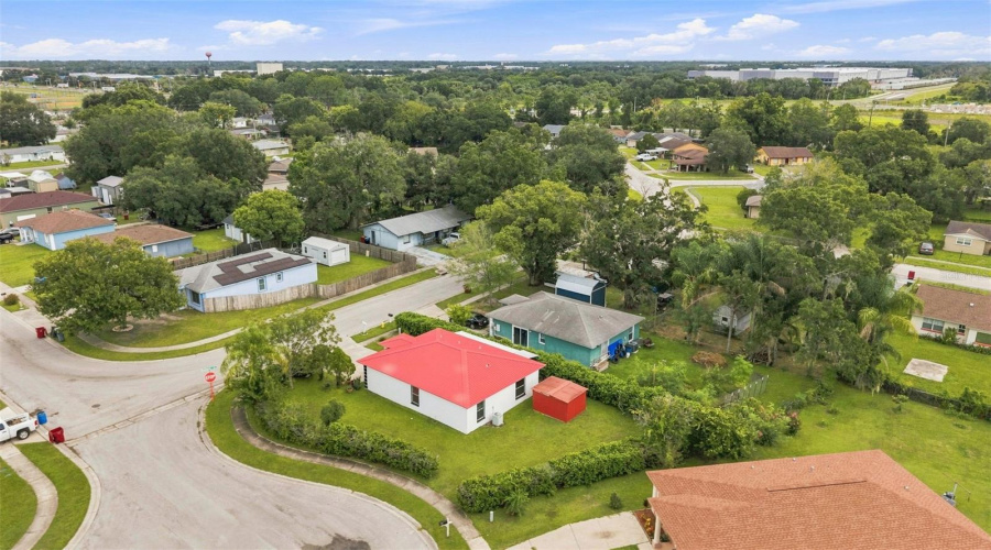 Plant City, Florida 33563, 3 Bedroom Bedrooms, ,2 Bathroombathrooms,Residential,For Sale,Bethune,0,Mfrtb8542908