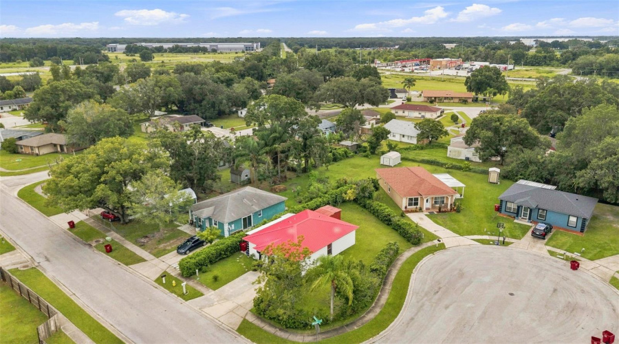 Plant City, Florida 33563, 3 Bedroom Bedrooms, ,2 Bathroombathrooms,Residential,For Sale,Bethune,0,Mfrtb8542908