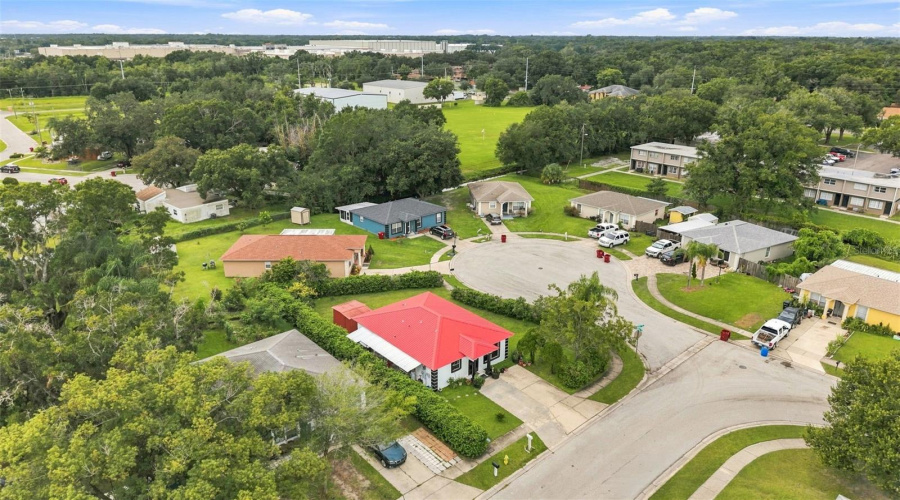 Plant City, Florida 33563, 3 Bedroom Bedrooms, ,2 Bathroombathrooms,Residential,For Sale,Bethune,0,Mfrtb8542908