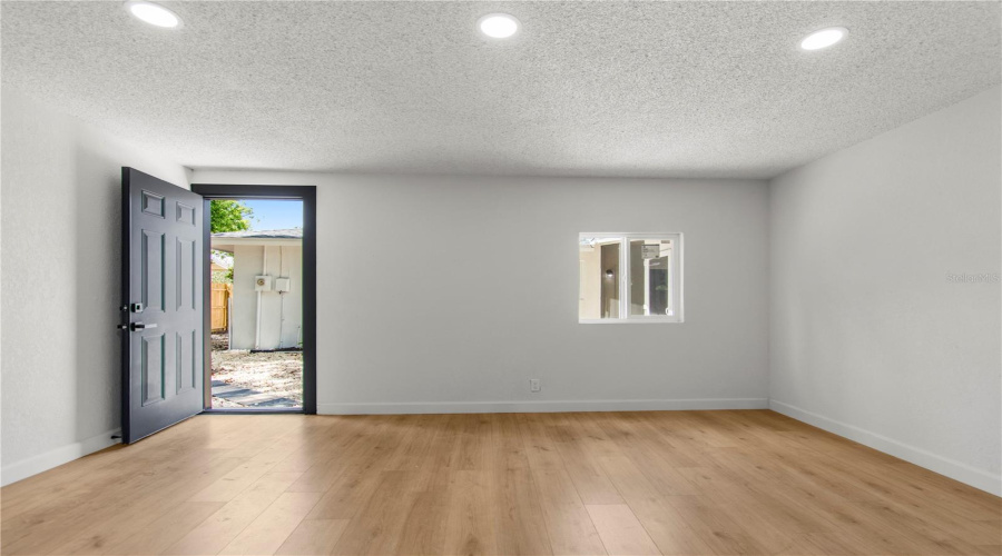 Spring Hill, Florida 34606, 3 Bedroom Bedrooms, ,2 Bathroombathrooms,Residential,For Sale,Cambridge,0,Mfrtb8510098