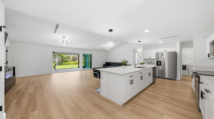 Port Charlotte, Florida 33954, 4 Bedroom Bedrooms, ,2 Bathroombathrooms,Residential,For Sale,Troutdale,0,Mfra4686801