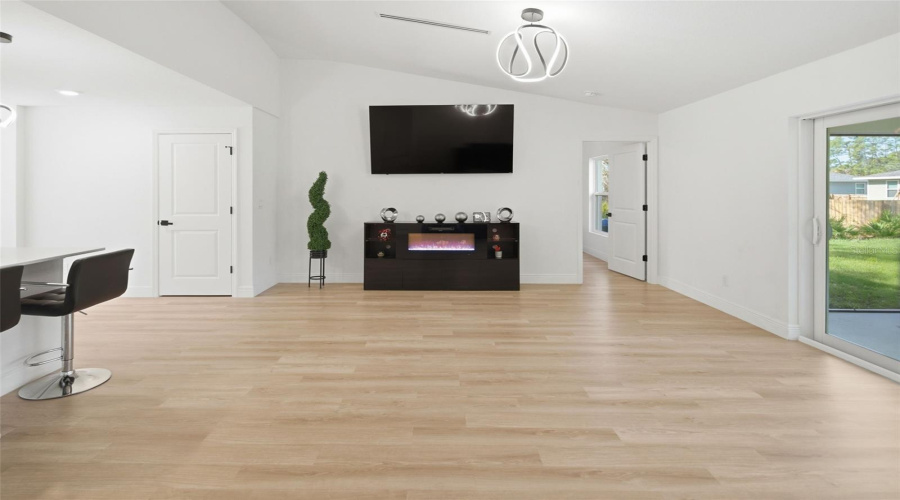 Port Charlotte, Florida 33954, 4 Bedroom Bedrooms, ,2 Bathroombathrooms,Residential,For Sale,Troutdale,0,Mfra4686801