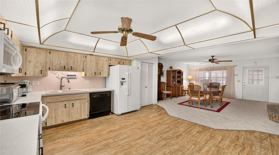 Ocala, Florida 34481, 2 Bedroom Bedrooms, ,2 Bathroombathrooms,Residential,For Sale,98Th,0,Mfrom730657