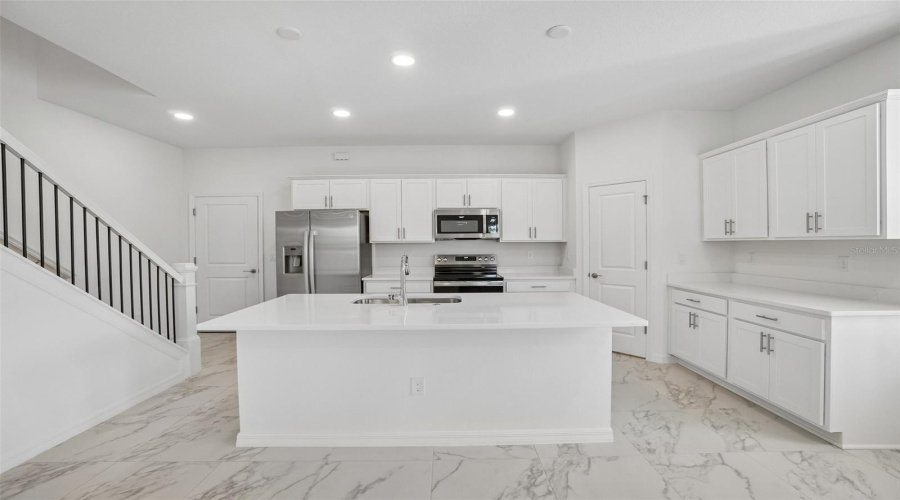 Brandon, Florida 33511, 3 Bedroom Bedrooms, ,2 Bathroombathrooms,Residential,For Sale,Silver Stream,0,Mfrtb8516123