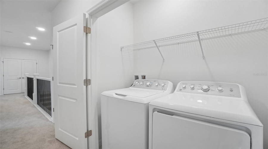 Brandon, Florida 33511, 3 Bedroom Bedrooms, ,2 Bathroombathrooms,Residential,For Sale,Silver Stream,0,Mfrtb8516123
