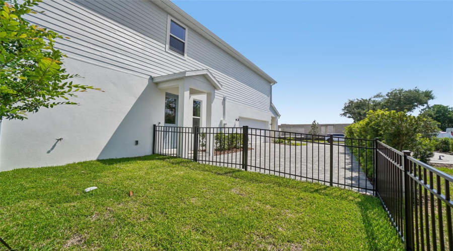Brandon, Florida 33511, 3 Bedroom Bedrooms, ,2 Bathroombathrooms,Residential,For Sale,Silver Stream,0,Mfrtb8516123