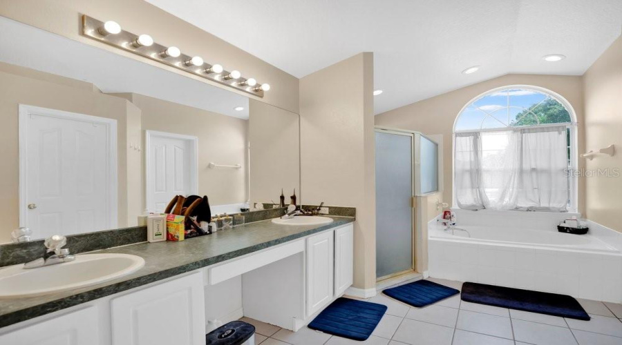 Sanford, Florida 32771, 4 Bedroom Bedrooms, ,2 Bathroombathrooms,Residential,For Sale,Brushcreek,0,Mfrv4948960