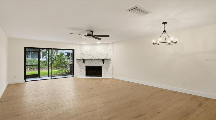 Palm Harbor, Florida 34684, 2 Bedroom Bedrooms, ,2 Bathroombathrooms,Residential,For Sale,Somerset,0,Mfrtb8515153