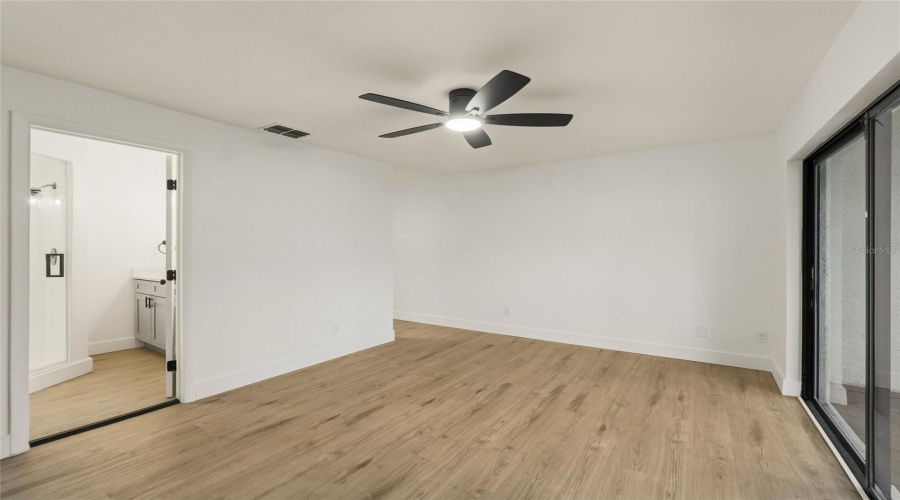 Palm Harbor, Florida 34684, 2 Bedroom Bedrooms, ,2 Bathroombathrooms,Residential,For Sale,Somerset,0,Mfrtb8515153
