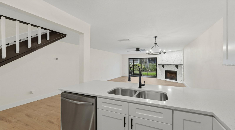 Palm Harbor, Florida 34684, 2 Bedroom Bedrooms, ,2 Bathroombathrooms,Residential,For Sale,Somerset,0,Mfrtb8515153