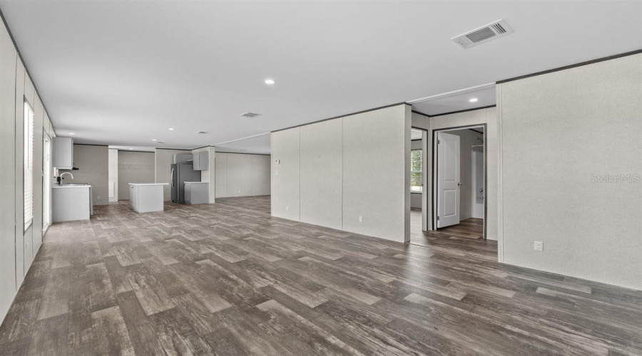 Crystal River, Florida 34428, 4 Bedroom Bedrooms, ,2 Bathroombathrooms,Residential,For Sale,Carousel,0,Mfrp4939392