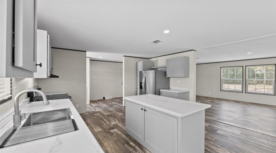 Crystal River, Florida 34428, 4 Bedroom Bedrooms, ,2 Bathroombathrooms,Residential,For Sale,Carousel,0,Mfrp4939392