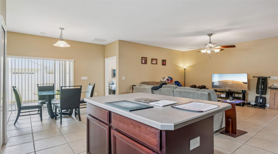 Sanford, Florida 32771, 3 Bedroom Bedrooms, ,2 Bathroombathrooms,Residential,For Sale,Marathon,0,Mfrv4950331