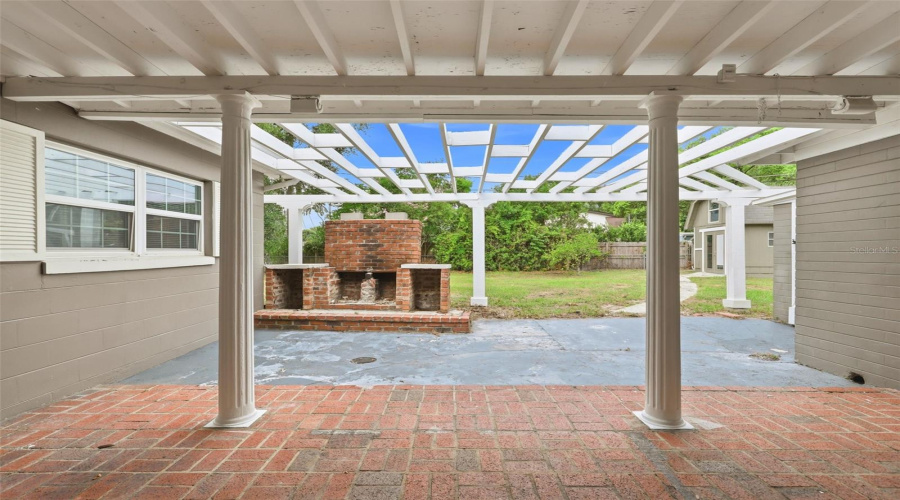Orlando, Florida 32803, 4 Bedroom Bedrooms, ,2 Bathroombathrooms,Residential,For Sale,Braidwood,0,Mfro6429806