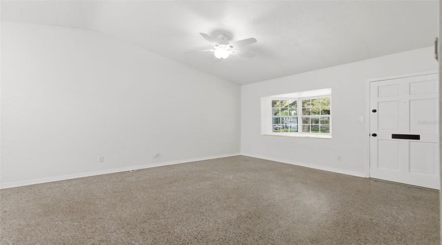 Orlando, Florida 32803, 4 Bedroom Bedrooms, ,2 Bathroombathrooms,Residential,For Sale,Braidwood,0,Mfro6429806