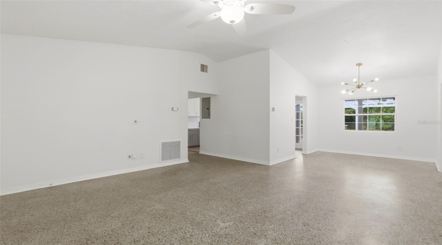 Orlando, Florida 32803, 4 Bedroom Bedrooms, ,2 Bathroombathrooms,Residential,For Sale,Braidwood,0,Mfro6429806