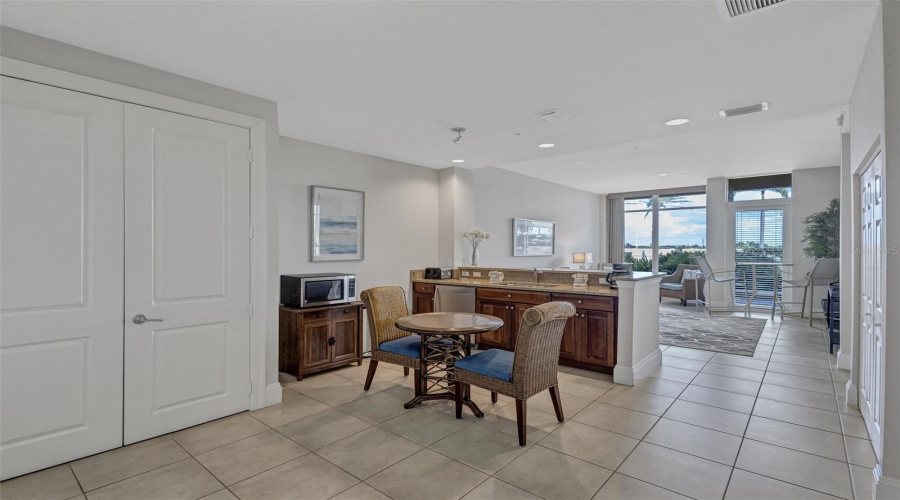 2 Large Community Guest Suites Available