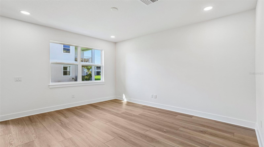 Wesley Chapel, Florida 33545, 3 Bedroom Bedrooms, ,2 Bathroombathrooms,Residential,For Sale,Clover Fin,0,Mfrtb8499365