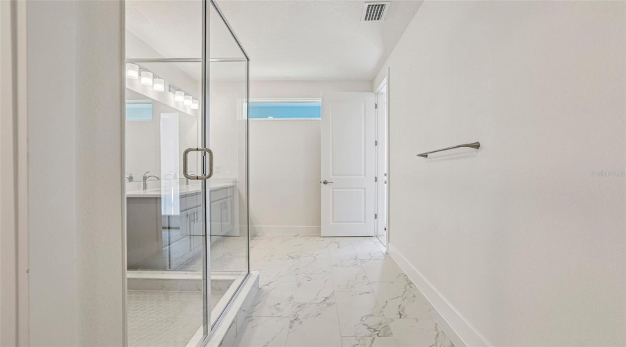 Wesley Chapel, Florida 33545, 3 Bedroom Bedrooms, ,2 Bathroombathrooms,Residential,For Sale,Clover Fin,0,Mfrtb8499365