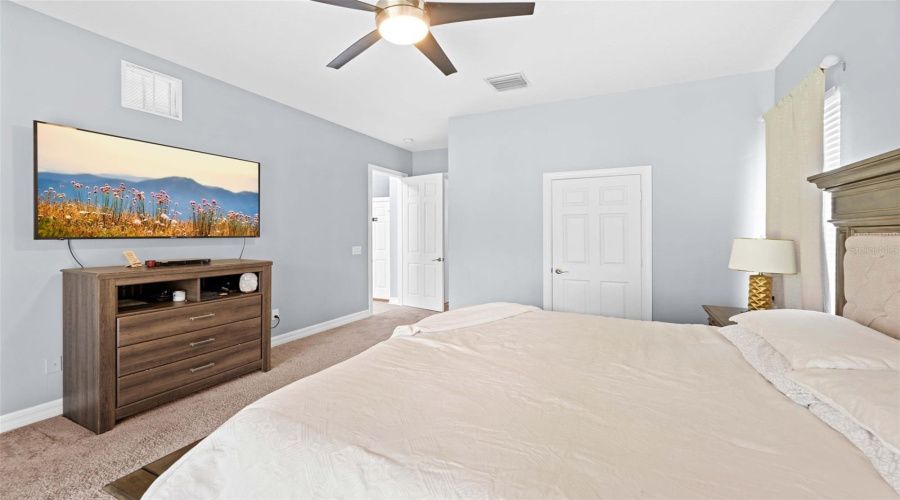 Spring Hill, Florida 34609, 4 Bedroom Bedrooms, ,3 Bathroombathrooms,Residential,For Sale,Birchfield,0,Mfrtb8533161