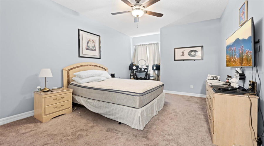 Spring Hill, Florida 34609, 4 Bedroom Bedrooms, ,3 Bathroombathrooms,Residential,For Sale,Birchfield,0,Mfrtb8533161