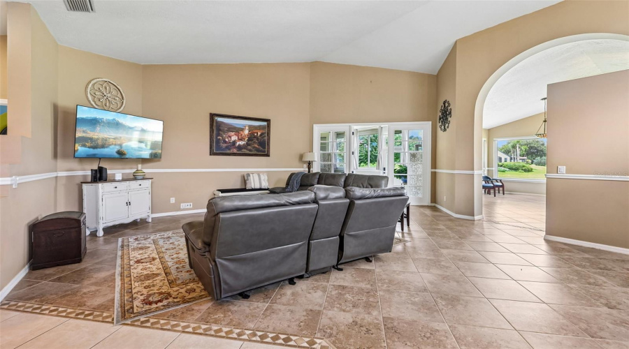 Lake Mary, Florida 32746, 3 Bedroom Bedrooms, ,2 Bathroombathrooms,Residential,For Sale,Arrowmount,0,Mfro6436658