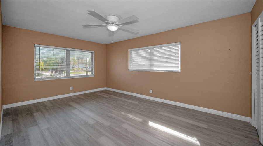 Spacious Bedroom With New Laminate Flooring &Amp; Paint