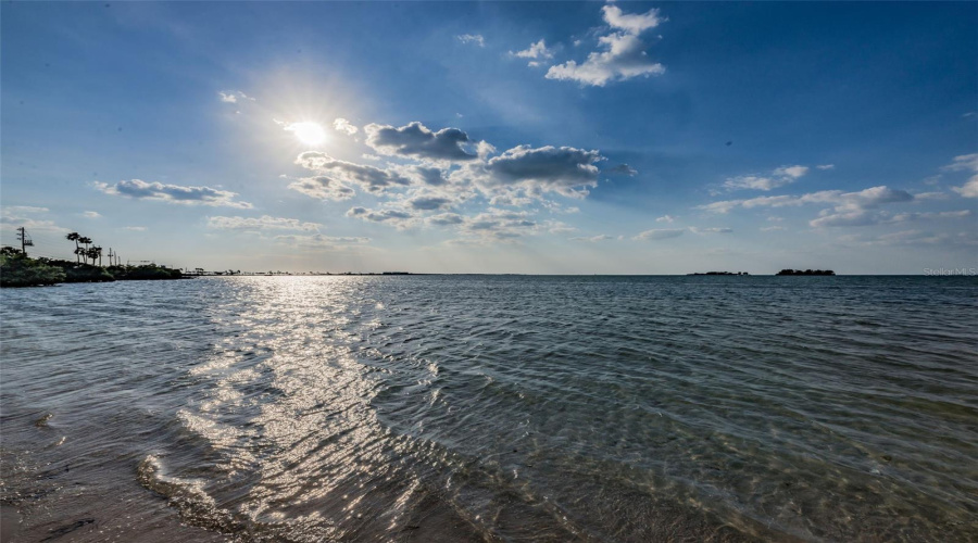 Dunedin, Florida 34698, 3 Bedroom Bedrooms, ,2 Bathroombathrooms,Residential,For Sale,Coronado,0,Mfrtb8454623