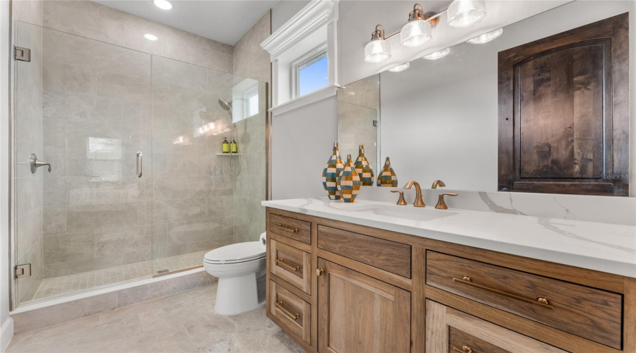 St Cloud, Florida 34771, 6 Bedroom Bedrooms, ,5 Bathroombathrooms,Residential,For Sale,Whisper Wind,0,Mfrs5117387
