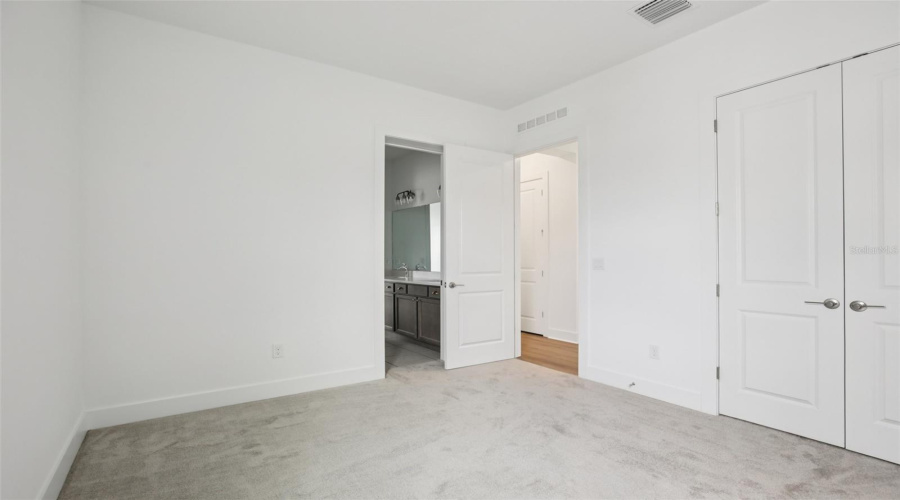 Parrish, Florida 34219, 6 Bedroom Bedrooms, ,4 Bathroombathrooms,Residential,For Sale,Golden Beach,0,Mfrtb8444921
