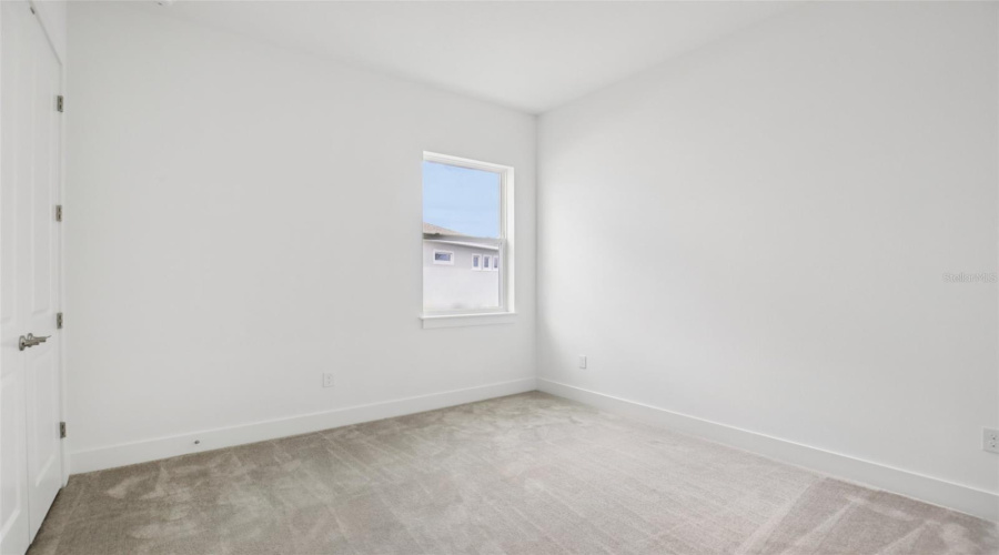 Parrish, Florida 34219, 6 Bedroom Bedrooms, ,4 Bathroombathrooms,Residential,For Sale,Golden Beach,0,Mfrtb8444921