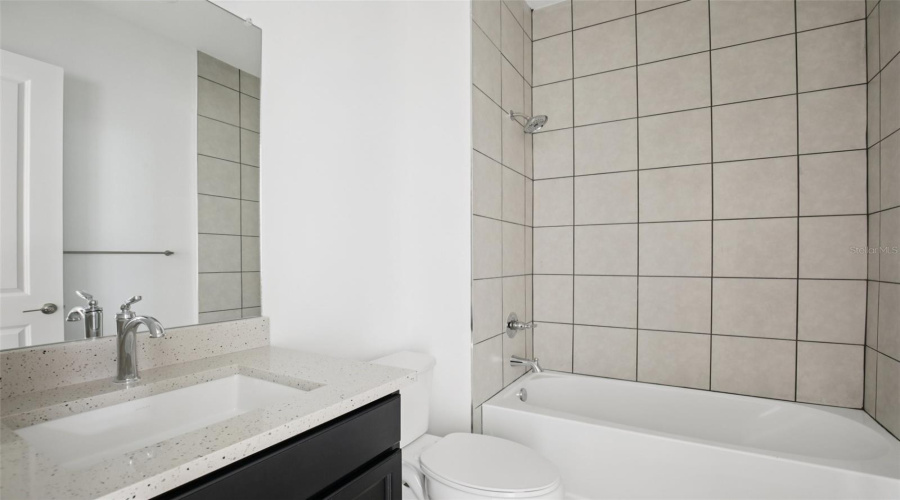 Parrish, Florida 34219, 6 Bedroom Bedrooms, ,4 Bathroombathrooms,Residential,For Sale,Golden Beach,0,Mfrtb8444921
