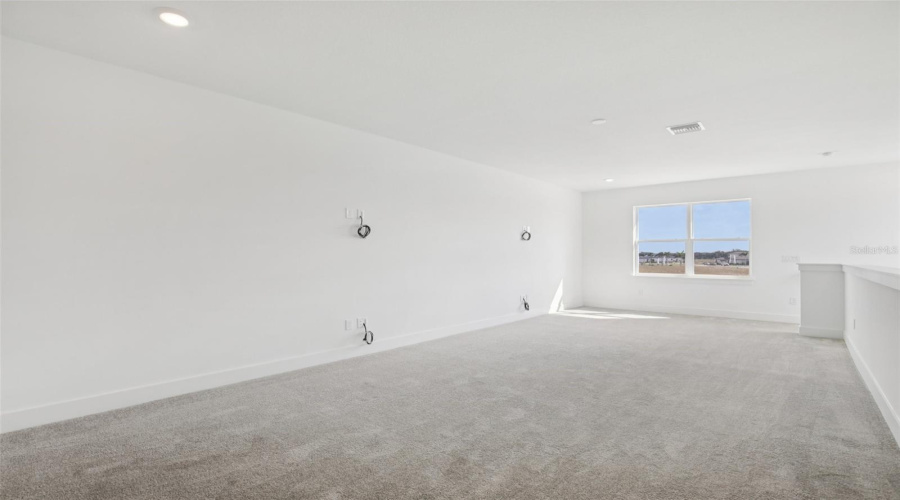 Parrish, Florida 34219, 6 Bedroom Bedrooms, ,4 Bathroombathrooms,Residential,For Sale,Golden Beach,0,Mfrtb8444921