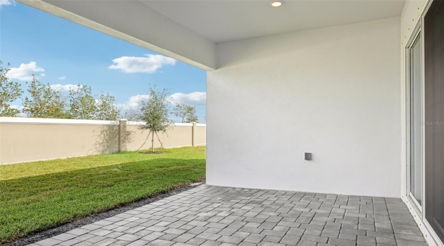 Parrish, Florida 34219, 6 Bedroom Bedrooms, ,4 Bathroombathrooms,Residential,For Sale,Golden Beach,0,Mfrtb8444921