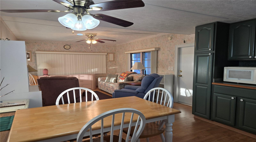 Venice, Florida 34285, 2 Bedroom Bedrooms, ,1 Bathroombathrooms,Residential,For Sale,Boxwood,0,Mfrn6141599