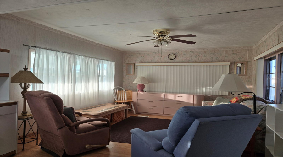 Venice, Florida 34285, 2 Bedroom Bedrooms, ,1 Bathroombathrooms,Residential,For Sale,Boxwood,0,Mfrn6141599
