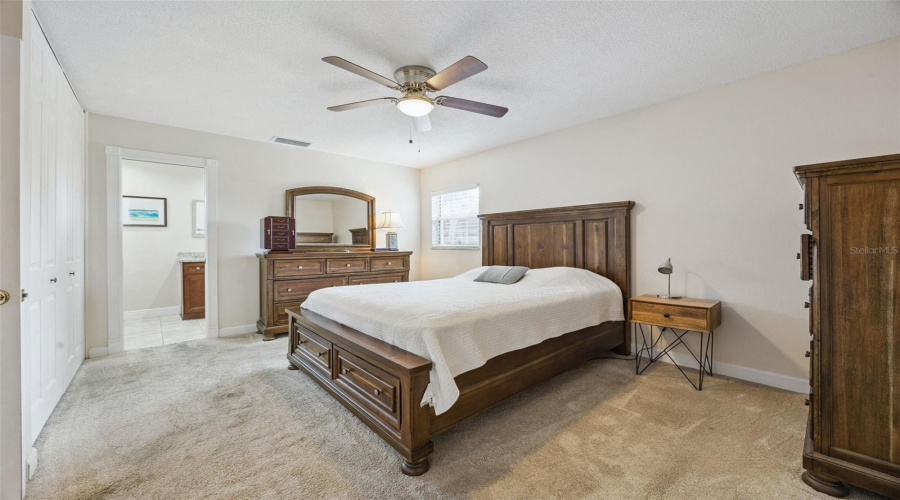 Altamonte Springs, Florida 32701, 4 Bedroom Bedrooms, ,2 Bathroombathrooms,Residential,For Sale,Oak Hill,0,Mfro6436019