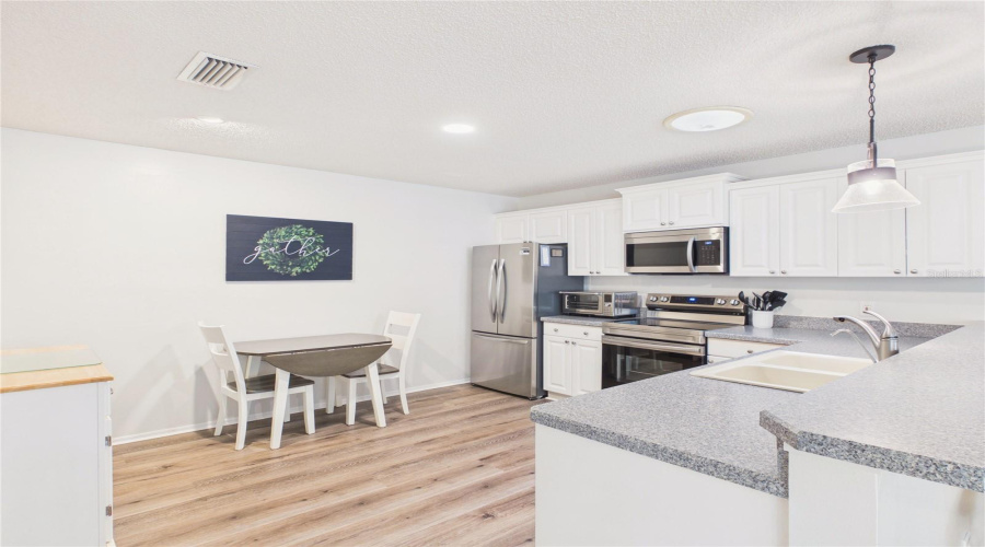 The Villages, Florida 32159, 2 Bedroom Bedrooms, ,2 Bathroombathrooms,Residential,For Sale,Angelita Ave,0,Mfrg5116356