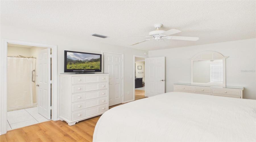 The Villages, Florida 32159, 2 Bedroom Bedrooms, ,2 Bathroombathrooms,Residential,For Sale,Angelita Ave,0,Mfrg5116356