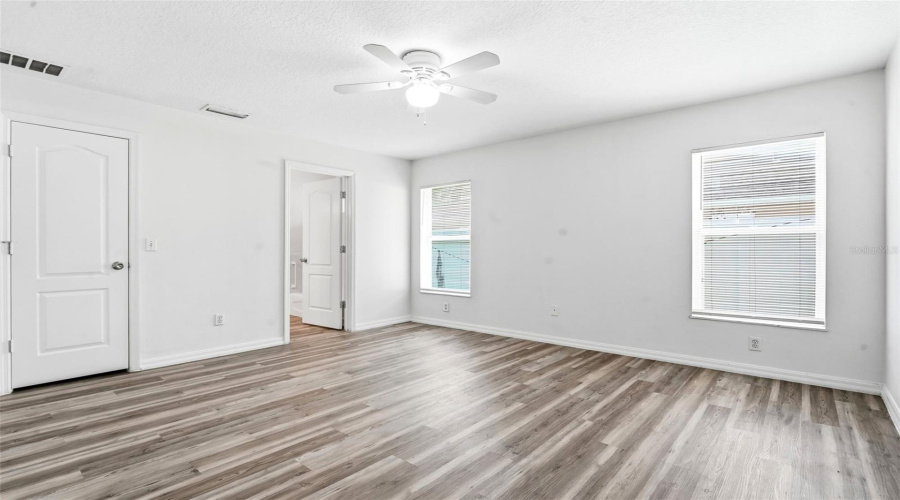 Edgewater, Florida 32141, 3 Bedroom Bedrooms, ,2 Bathroombathrooms,Residential,For Sale,Mango Tree,0,Mfrv4950209