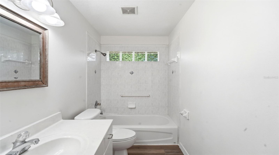 Edgewater, Florida 32141, 3 Bedroom Bedrooms, ,2 Bathroombathrooms,Residential,For Sale,Mango Tree,0,Mfrv4950209