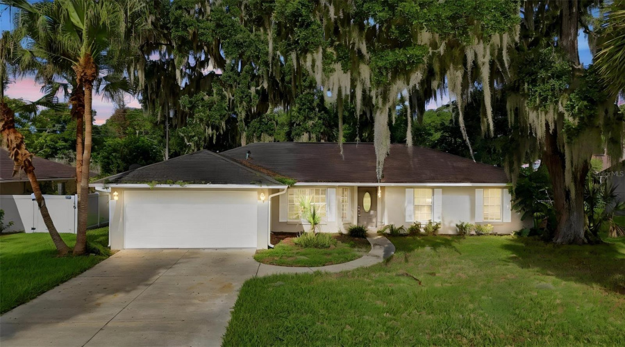 Edgewater, Florida 32141, 3 Bedroom Bedrooms, ,2 Bathroombathrooms,Residential,For Sale,Mango Tree,0,Mfrv4950209