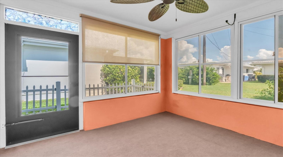 Pinellas Park, Florida 33782, 2 Bedroom Bedrooms, ,1 Bathroombathrooms,Residential,For Sale,98Th,0,Mfrtb8514191