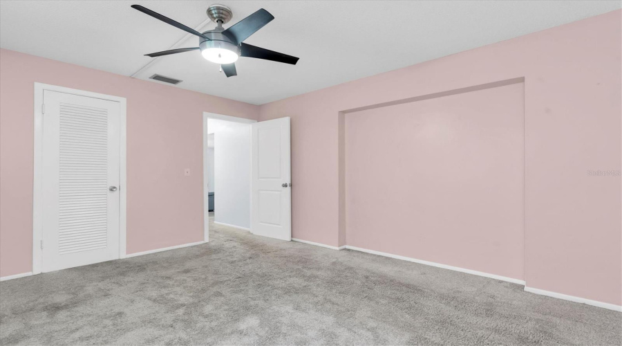 Pinellas Park, Florida 33782, 2 Bedroom Bedrooms, ,1 Bathroombathrooms,Residential,For Sale,98Th,0,Mfrtb8514191
